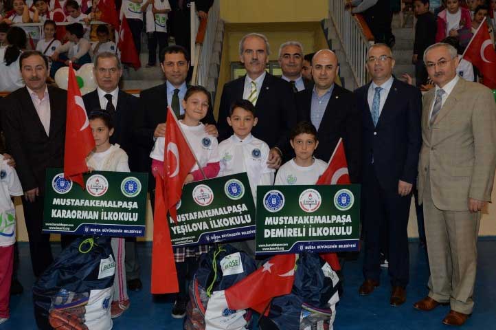 Mustafakemalpaşa’da spor şenliği