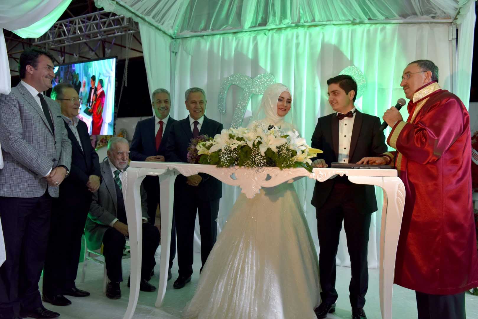 Kurtulan Ailesi’nin mutlu günü