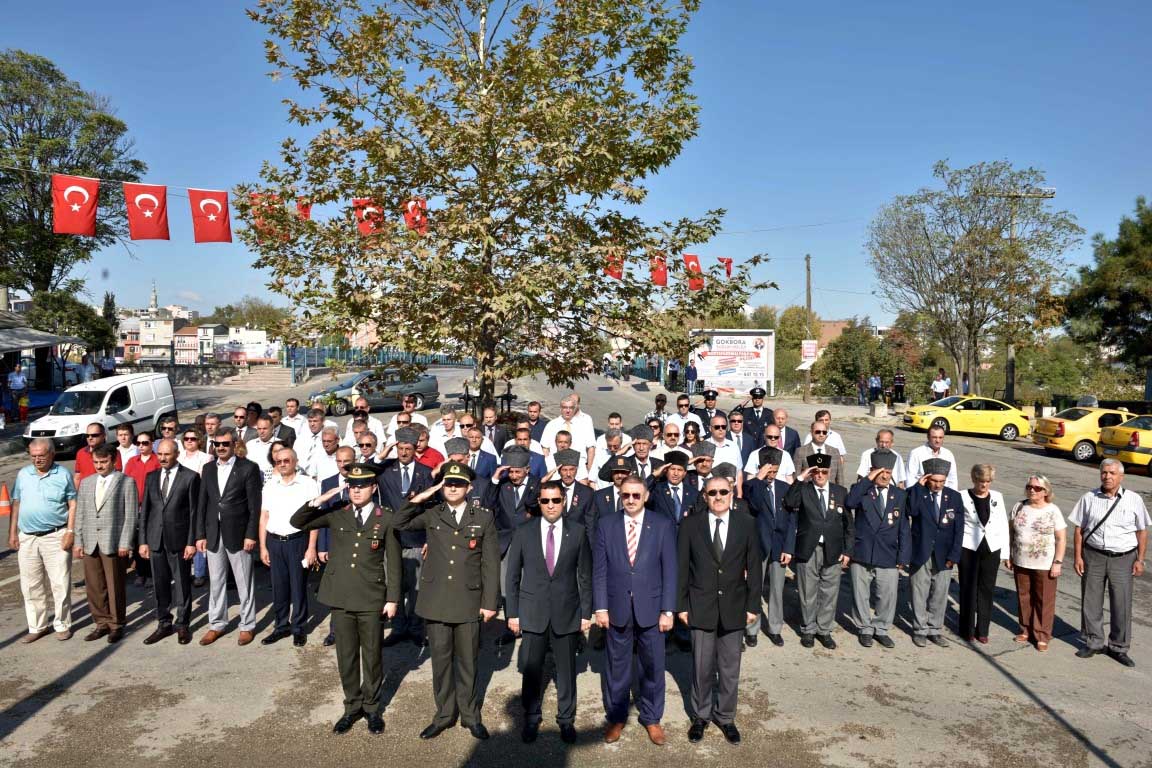 Mustafakemalpaşa'da çifte bayram 