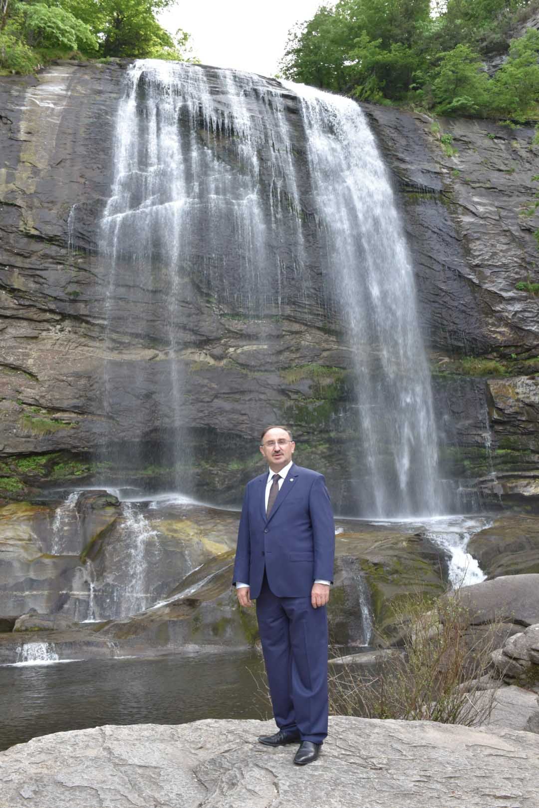 Suuçtu Şelalesi'ne sosyal tesis 