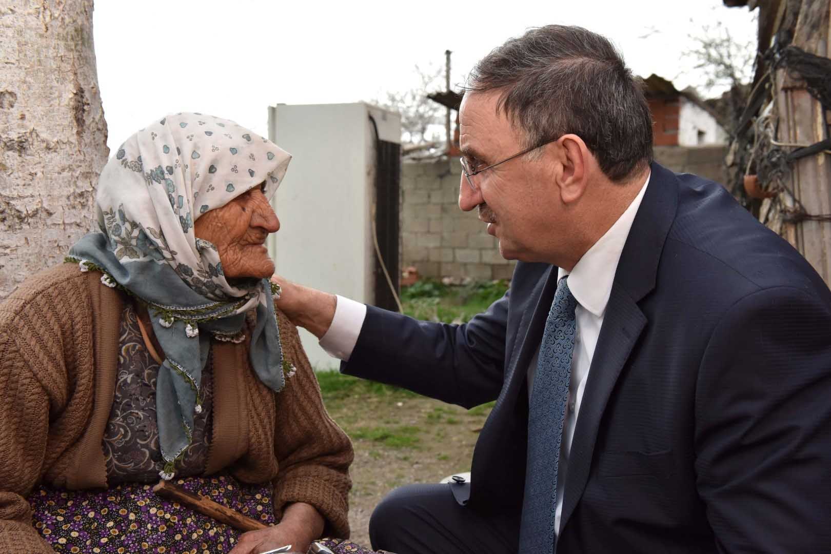 117'lik çınara vefa ziyareti