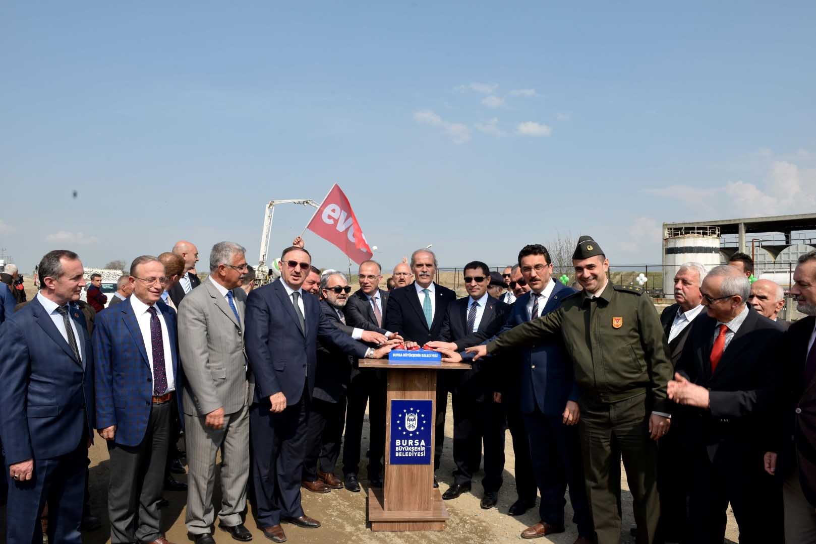 İki yaka üçüncü gerdanlıkla birleşti 