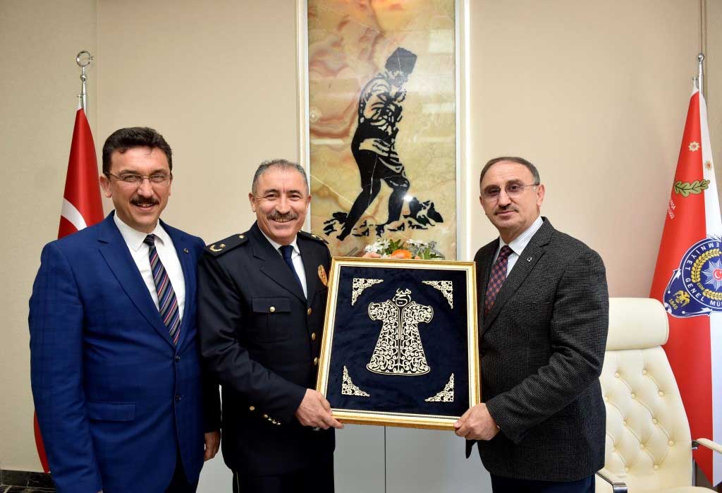 Başkan Kurtulan'dan Emniyet'e kutlama ziyareti 