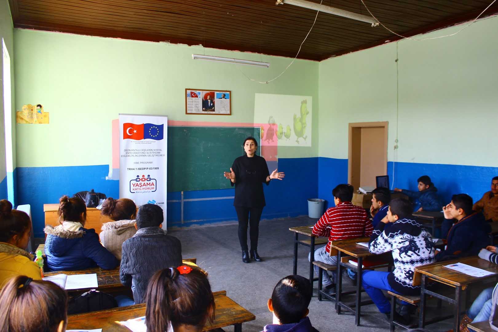Dezavantajlı ailelere kişisel gelişim eğitimi