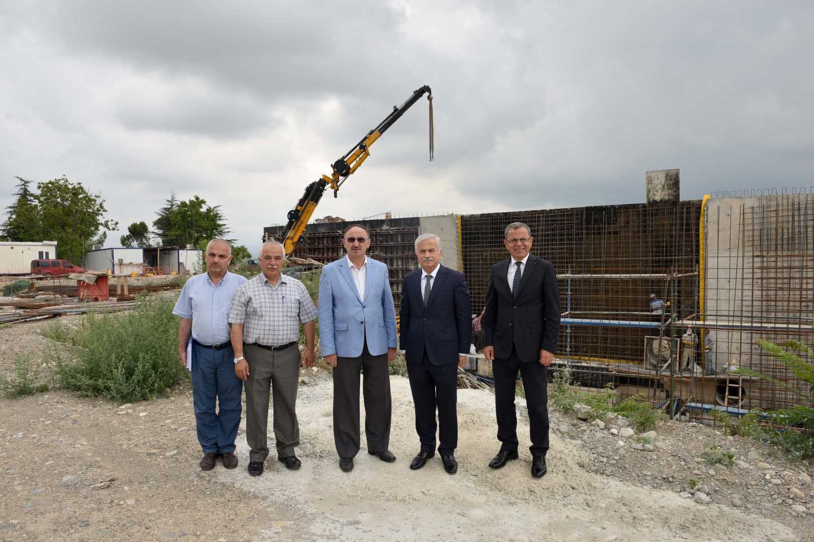 Mustafakemalpaşa'ya 10 binlik depo