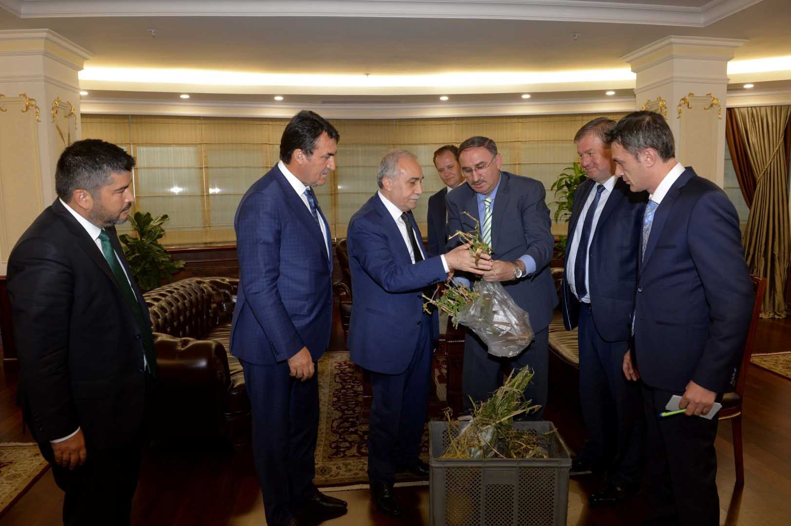 Dolu mağdurları Bakan Fakıbaba’nın masasında 