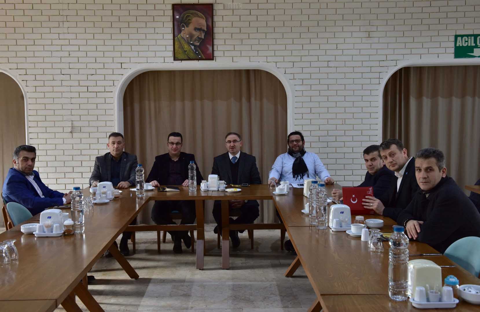 Siyasilerden Mehmetçiğe destek