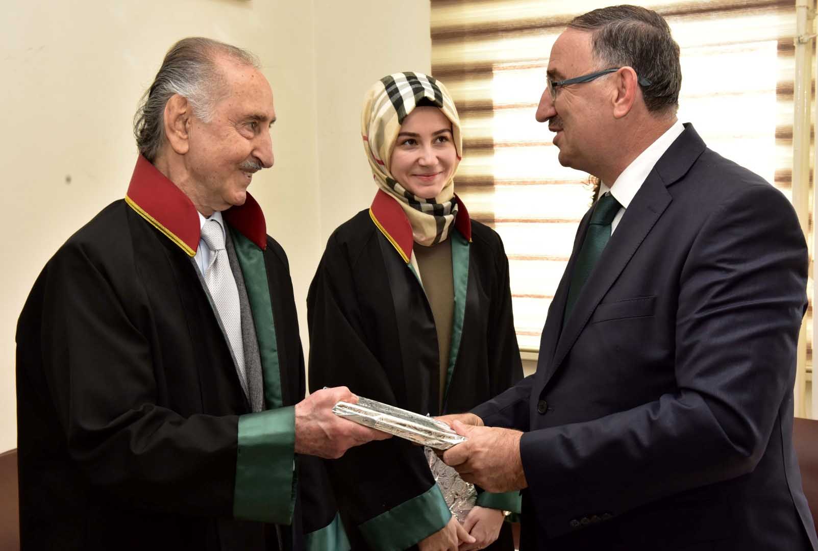 Başkan Kurtulan Avukatlar Günü’nü kutladı  