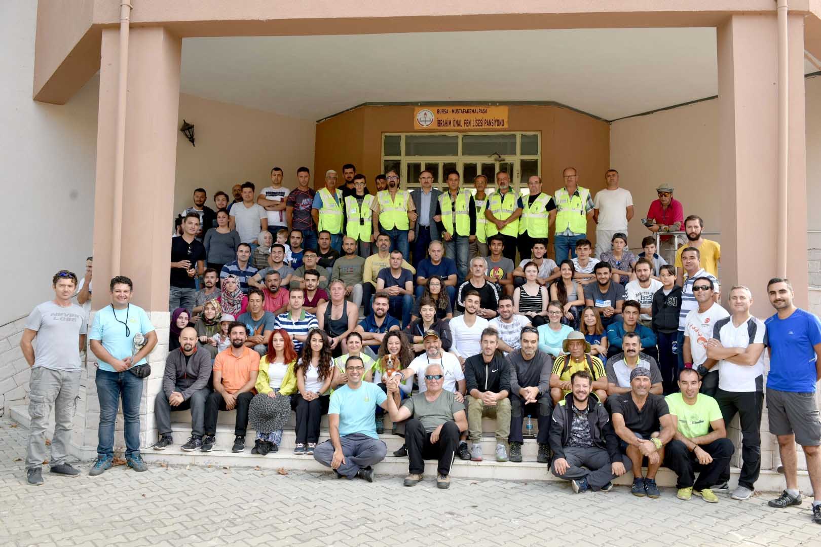 Mustafakemalpaşa’da keyifli uçuş 