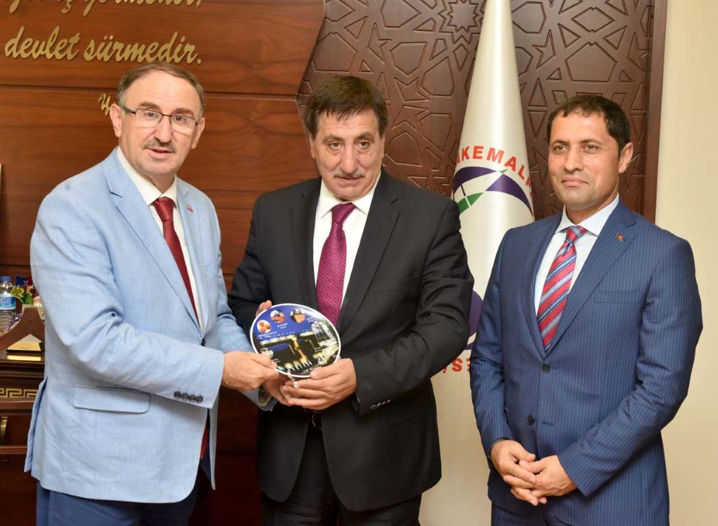 Bursa Valisi’nden Suuçtu Projesi’ne destek 