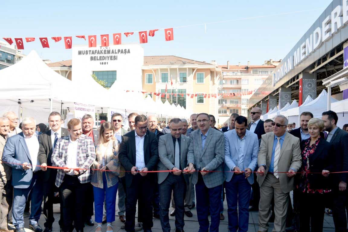 Yöresel Ürün Sergisi’ne büyük ilgi 