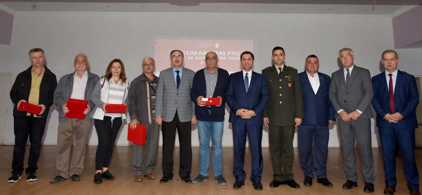 Mustafakemalpaşa'nın eski köyleri kitaplaştı