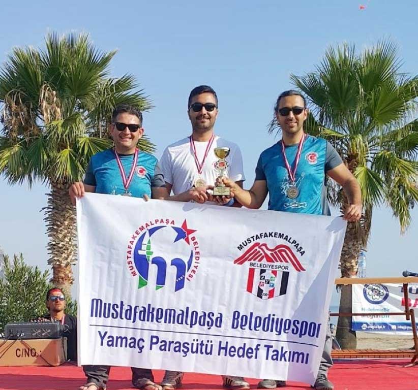 Yamaç paraşütünde bir derece daha