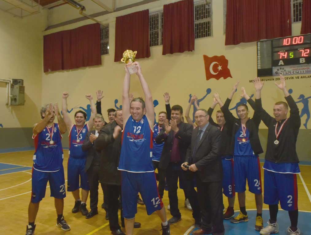 Parkede şampiyon Belediye Spor 