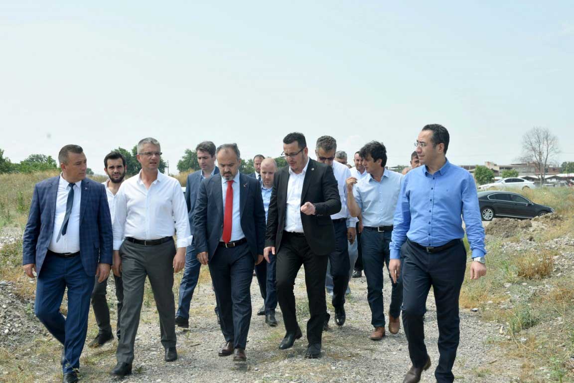 Mustafakemalpaşa’daki yatırımlar hızla sürecek 