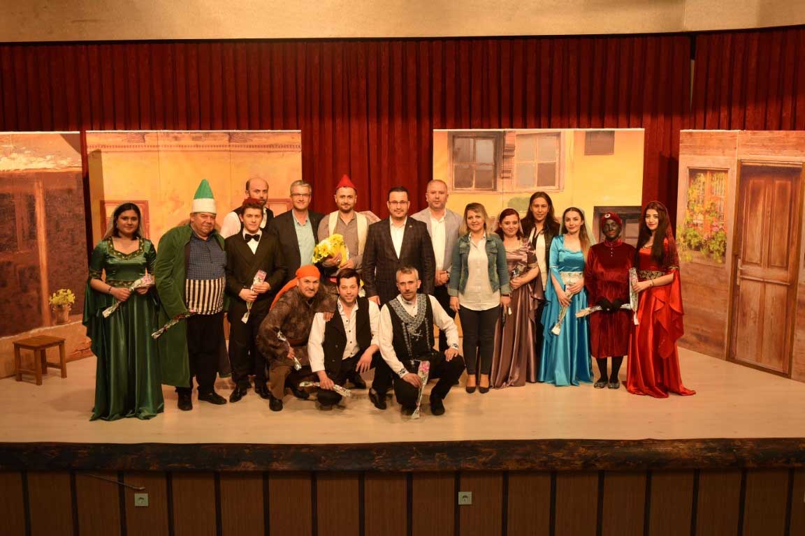 Kahkaha tufanı “Kanlı Nigar” sezon finali yapıyor