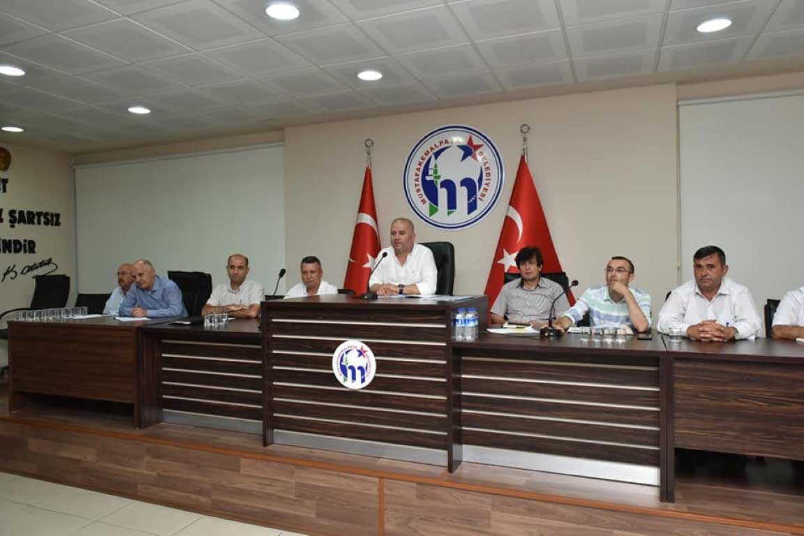 Muhtarlarla istişare toplantısı