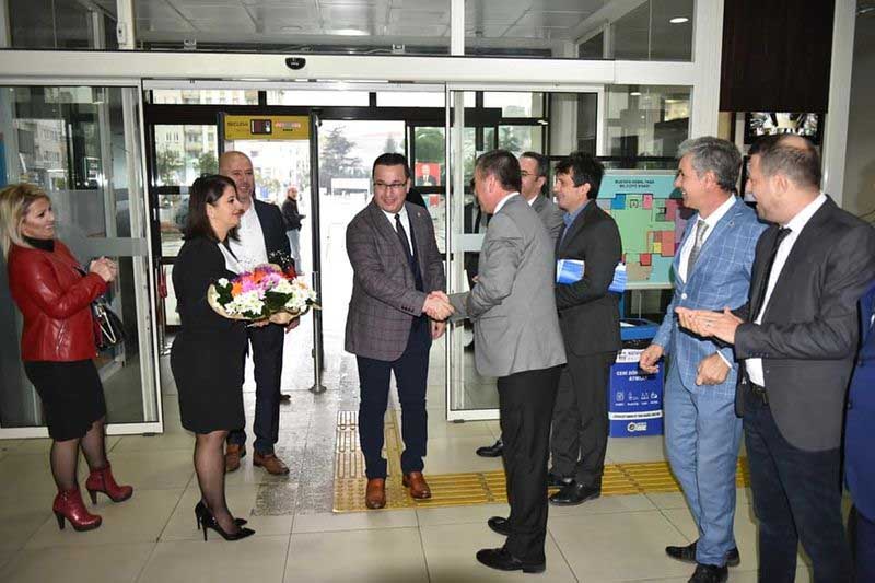 BAŞKAN KANAR’A COŞKULU KARŞILAMA