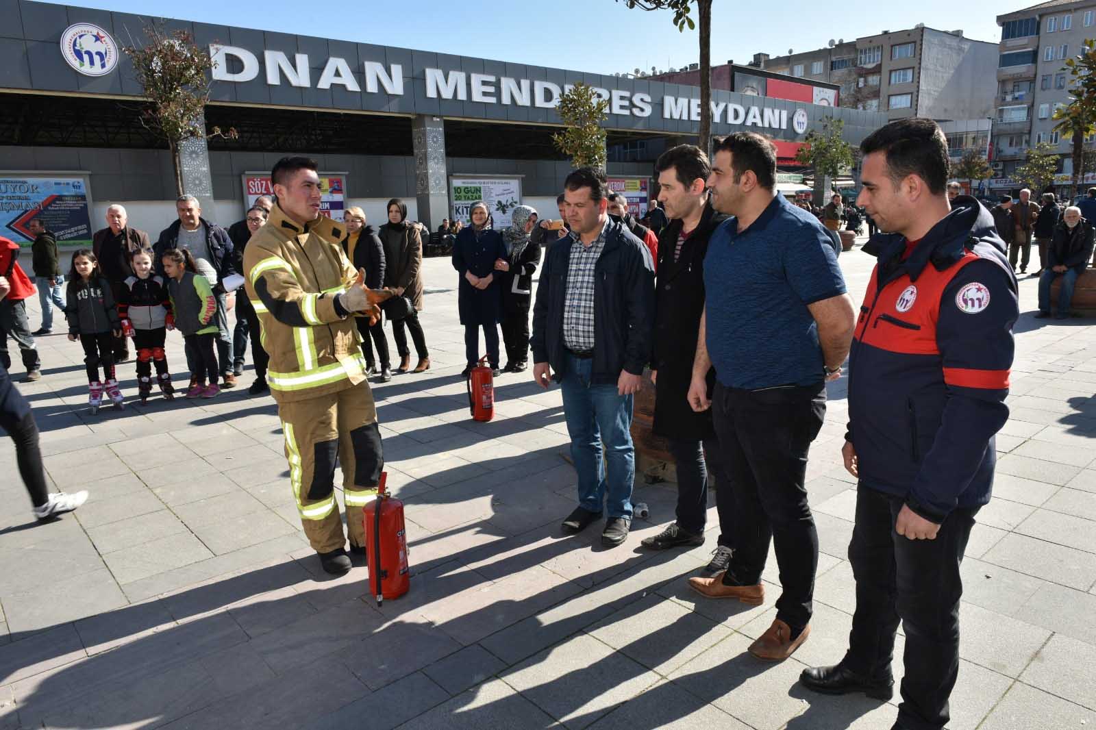 BELEDİYE PERSONELİNE YANGIN TATBİKATI 