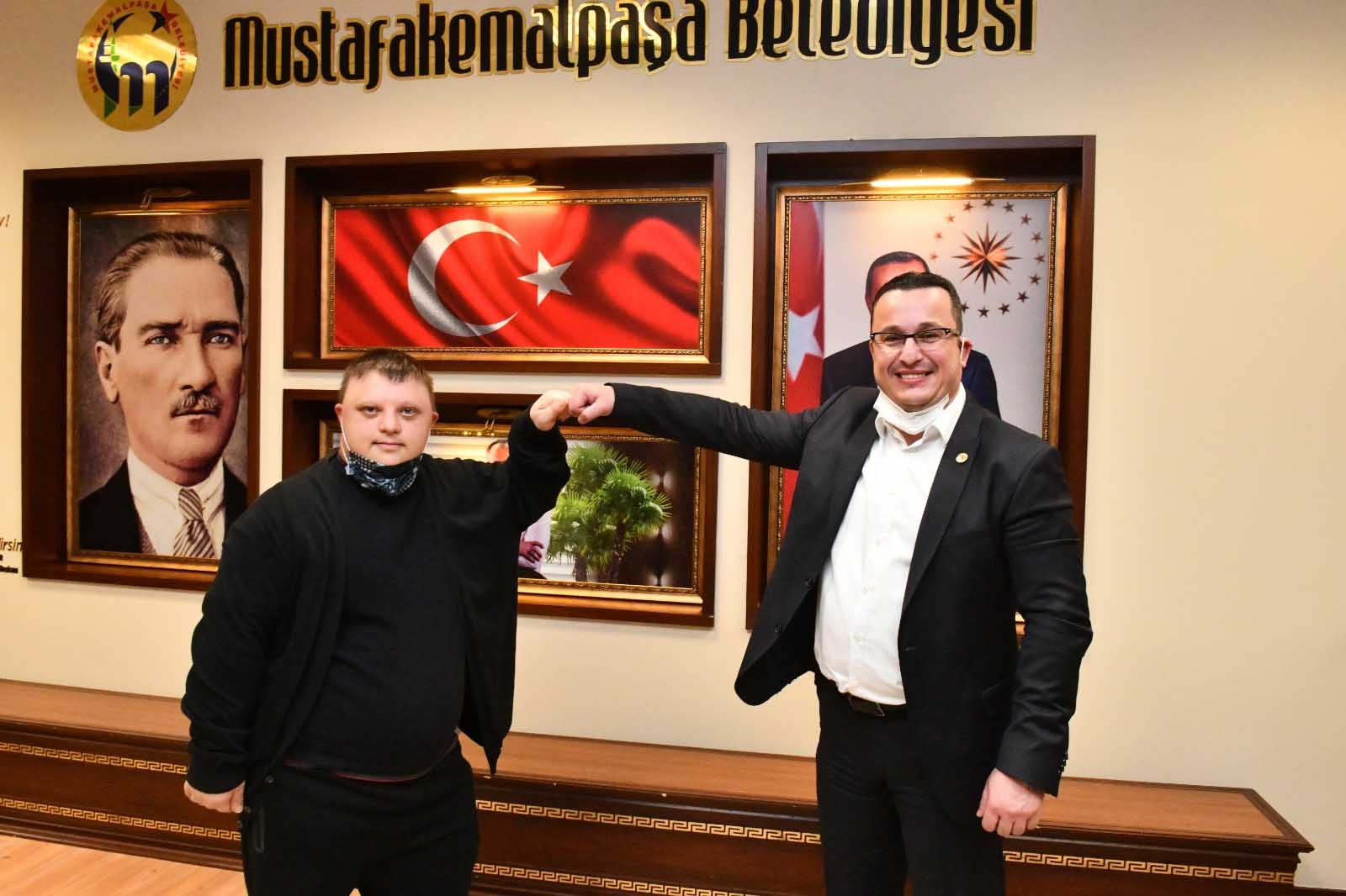ÖZEL ÇOCUKLAR BAŞKAN KANAR'IN KONUĞU OLDU