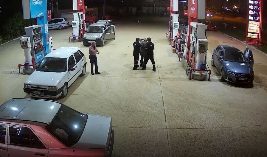 BELEDİYE ÇALIŞANLARINDAN HAYAT KURTARAN MÜDAHELE