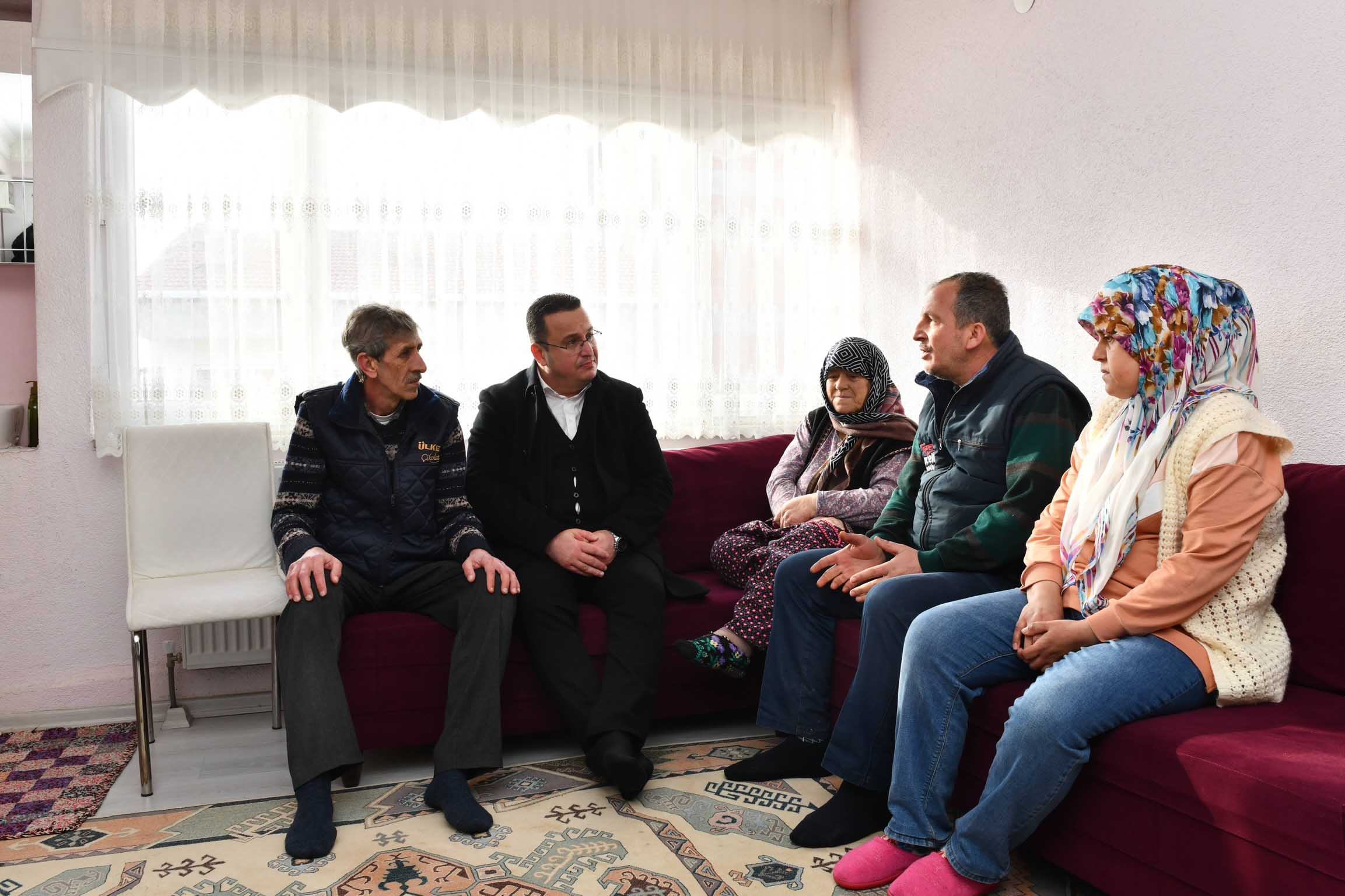 Başkan Kanar’dan Kara ailesine taziye ziyareti