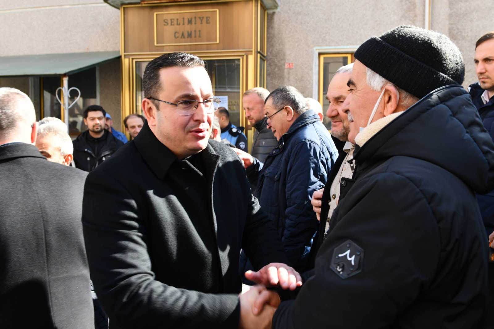 MUSTAFAKEMALPAŞA'DA DEPREM ŞEHİTLERİ İÇİN MEVLİT OKUTULDU