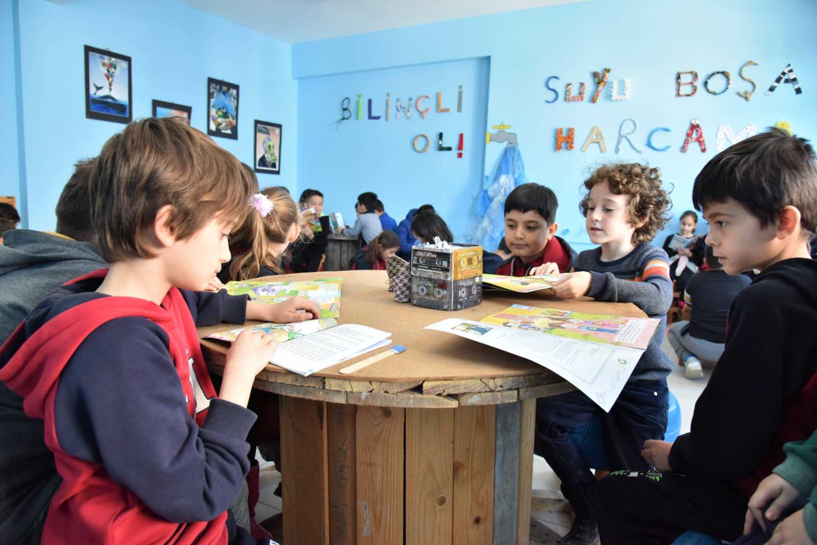 MUSTAFAKEMALPAŞA BELEDİYESİNDEN SIFIR ATIK KÜTÜPHANESİ