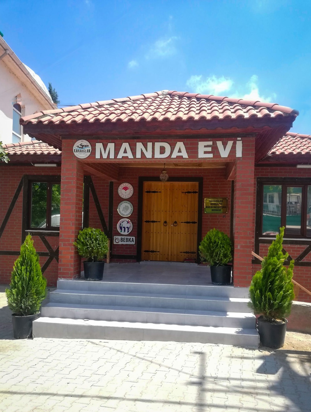 Manda Evi