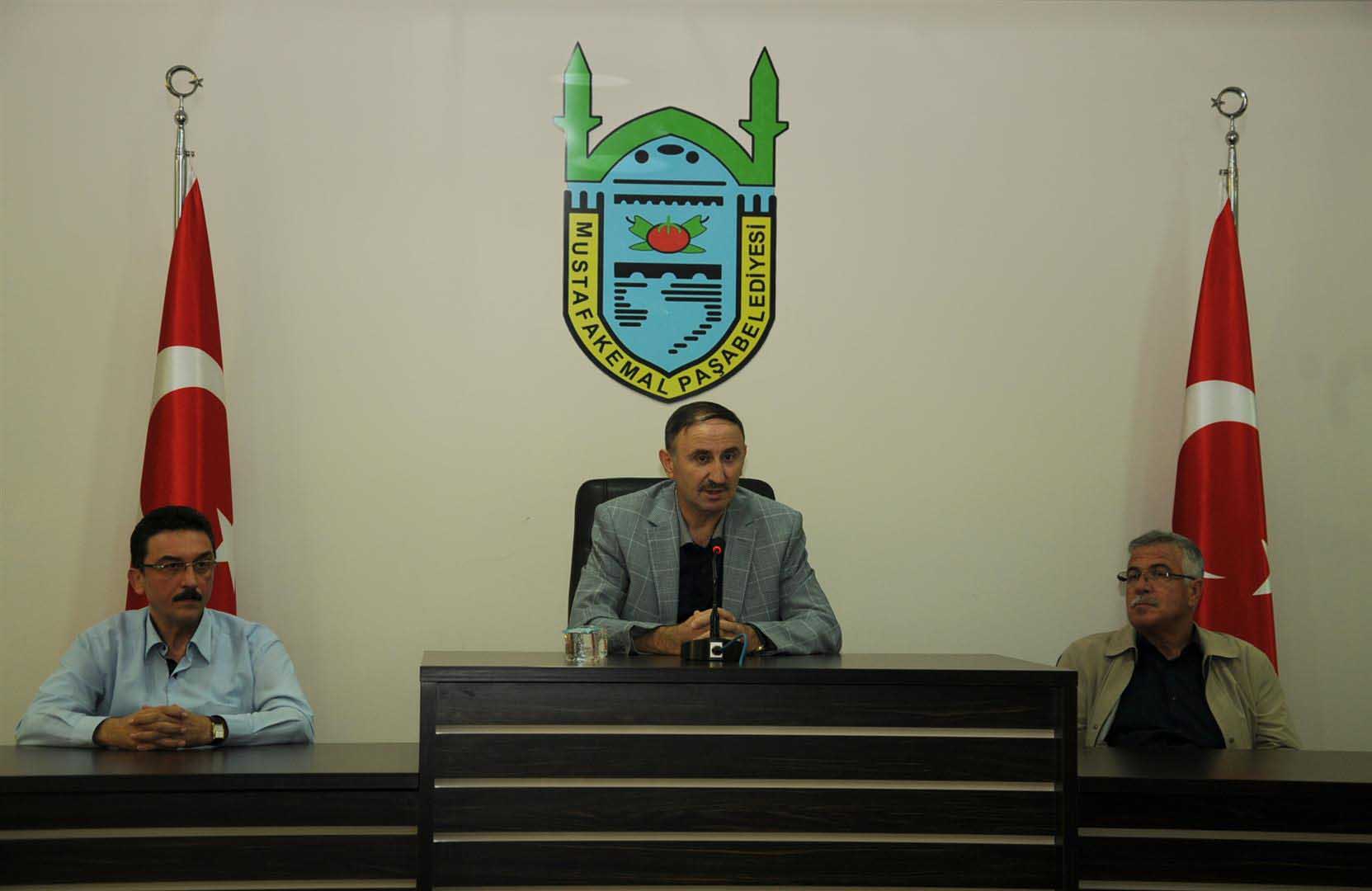 Başkan Kurtulan, ameliyat sonrası personelle bayramlaştı 