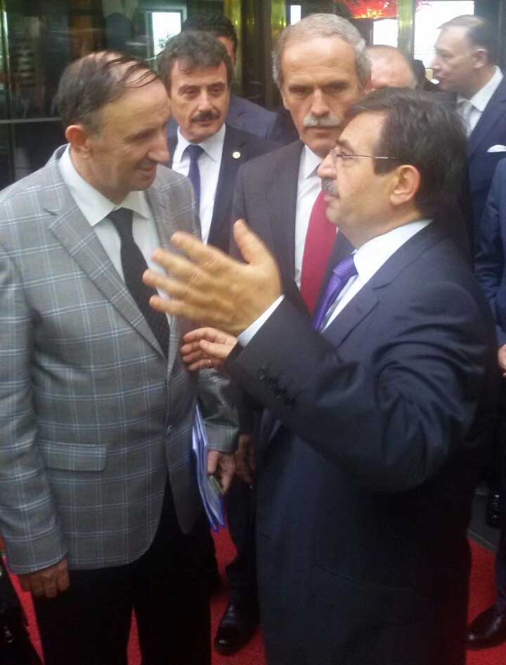 Başkan Kurtulan’dan Bakan Güllüce’ye ‘kentsel dönüşüm’ bilgilendirmesi 