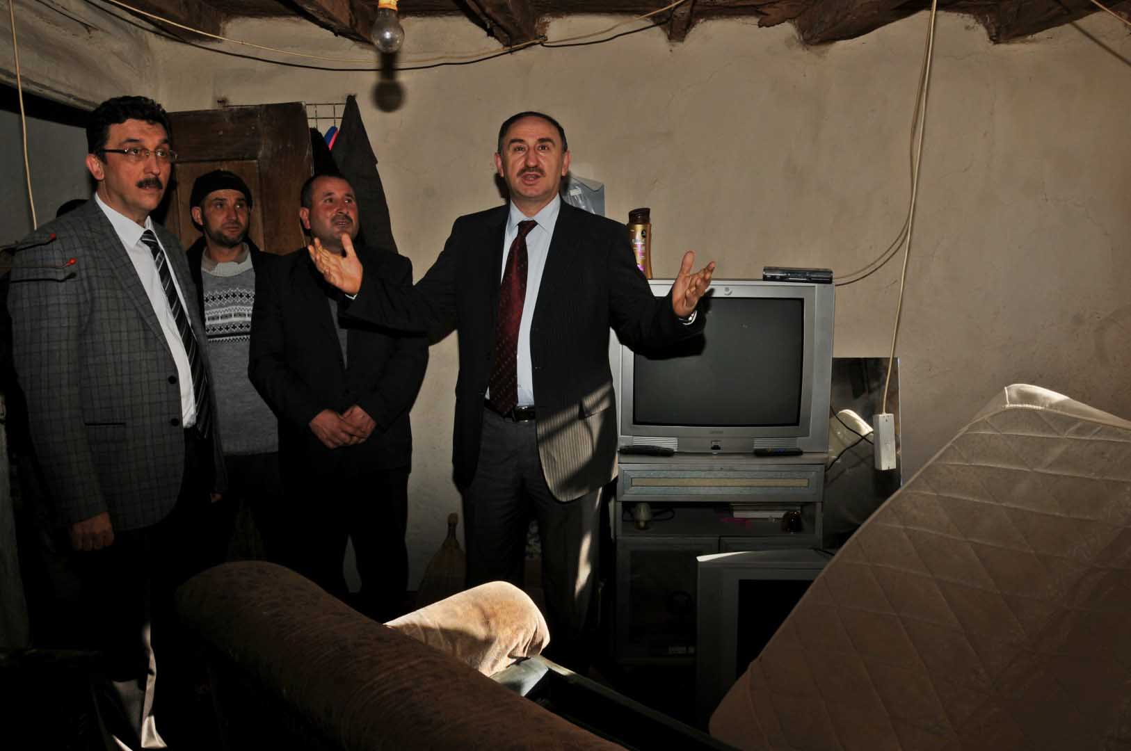 Başkan Kurtulan’dan deprem bölgesinde inceleme