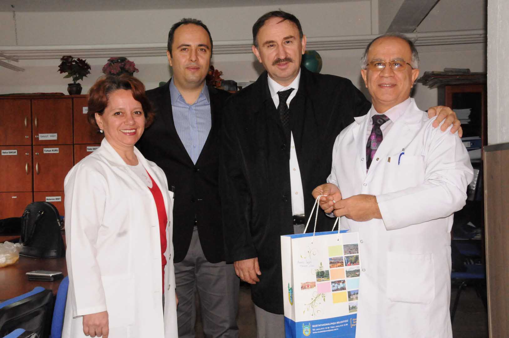 Başkan Kurtulan’dan öğretmenlere kutlama 