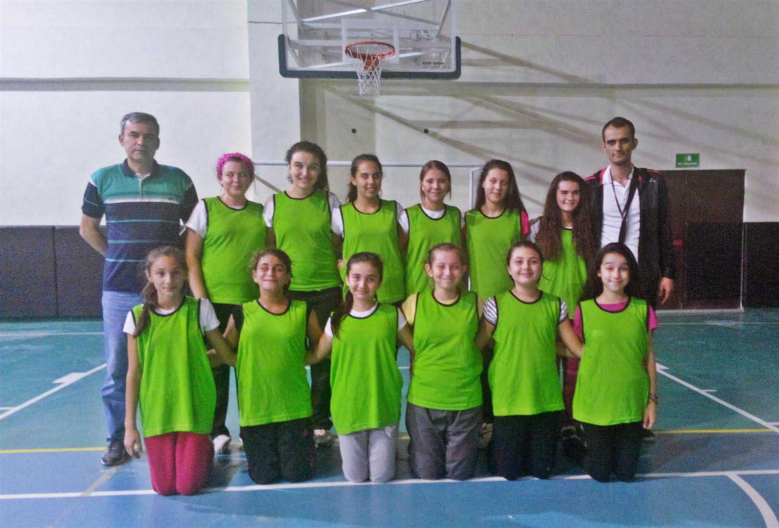 Basketbol takımları sezonu başarı hedefiyle açtı 