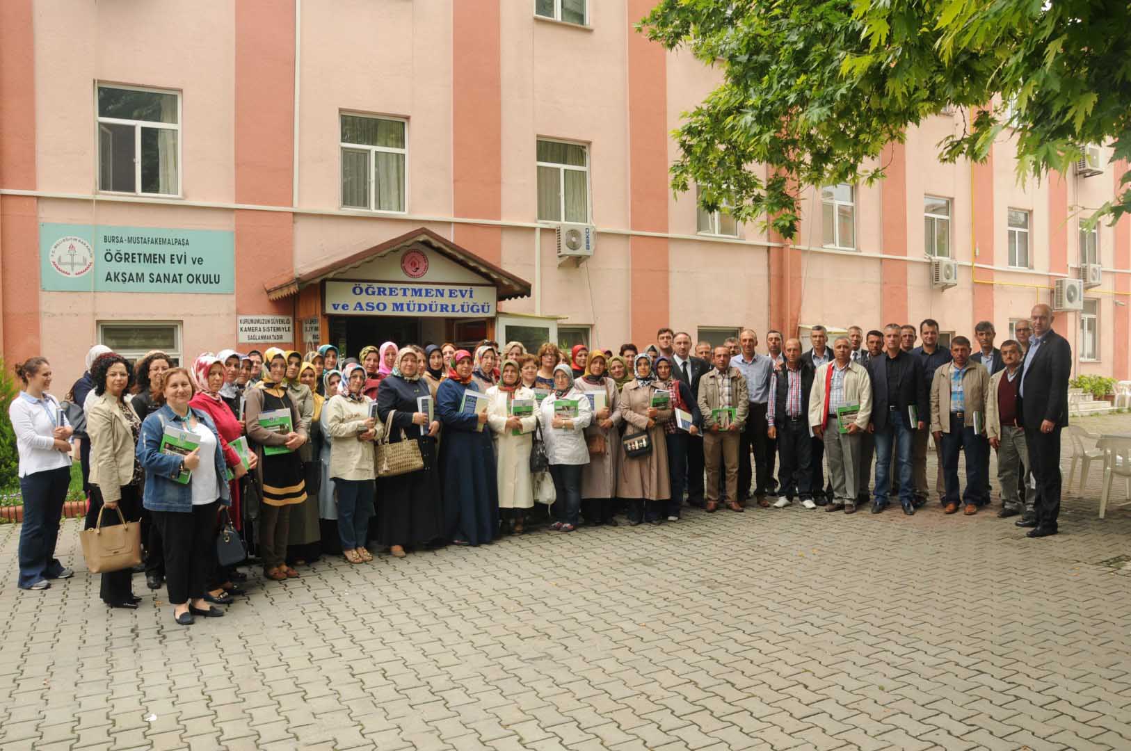 Belediye'den eğitime tam destek 