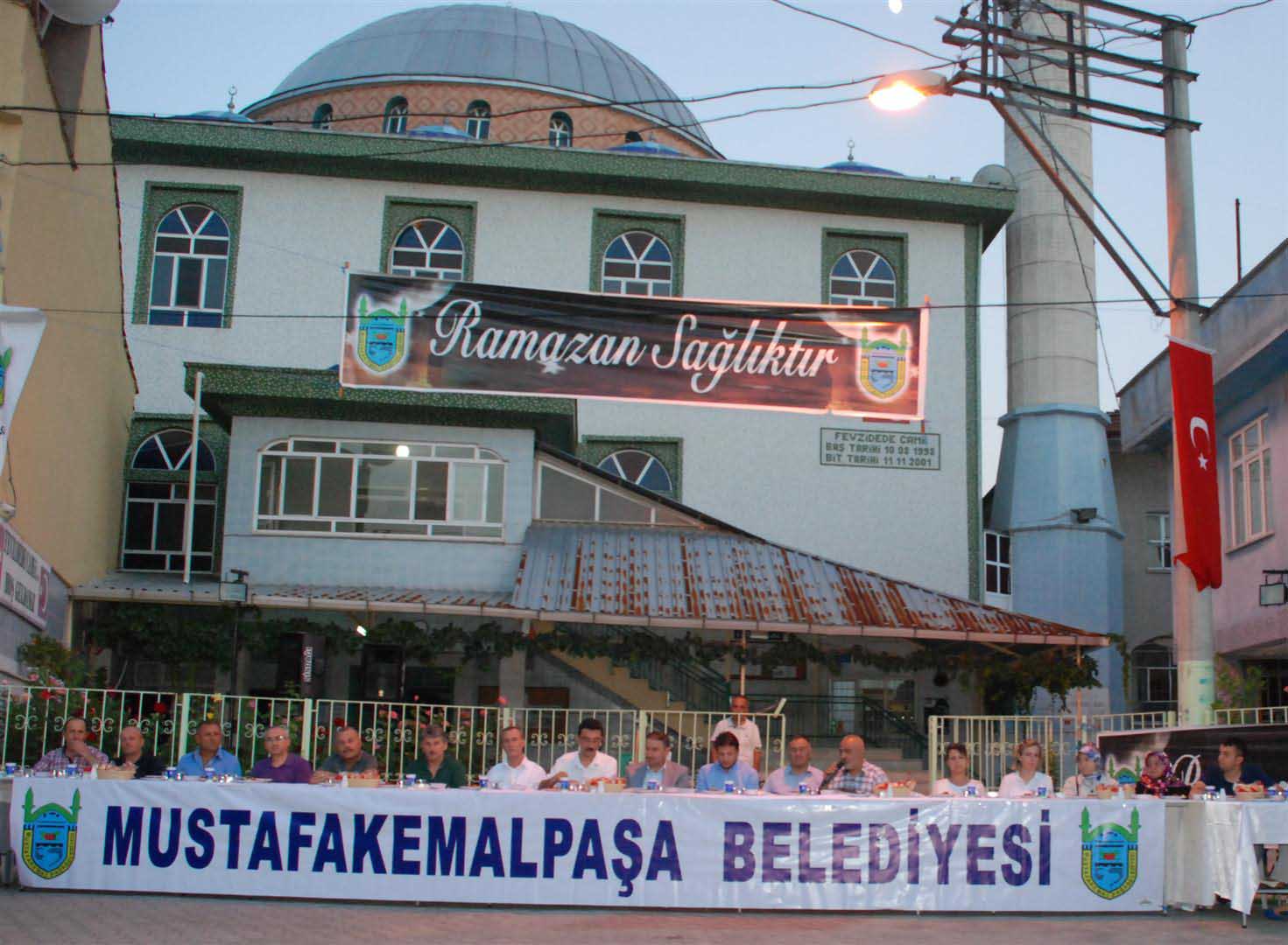 Fevzidede Mahallesi iftarda buluştu