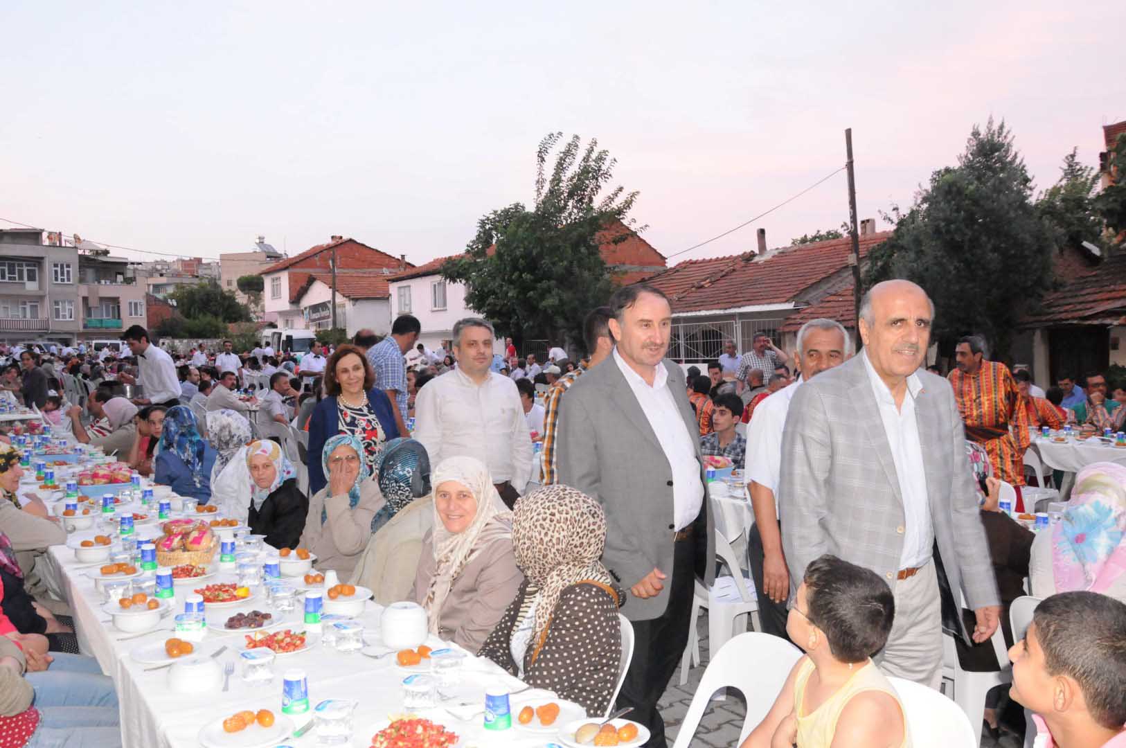 Hamidiye Mahallesi’nde kardeşlik iftarı 