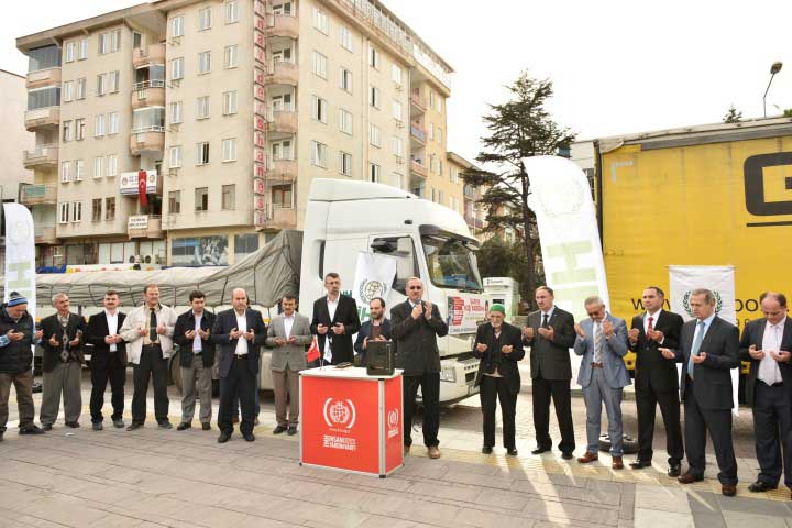 İHH'dan Türkmenlere yardım seferberliği 