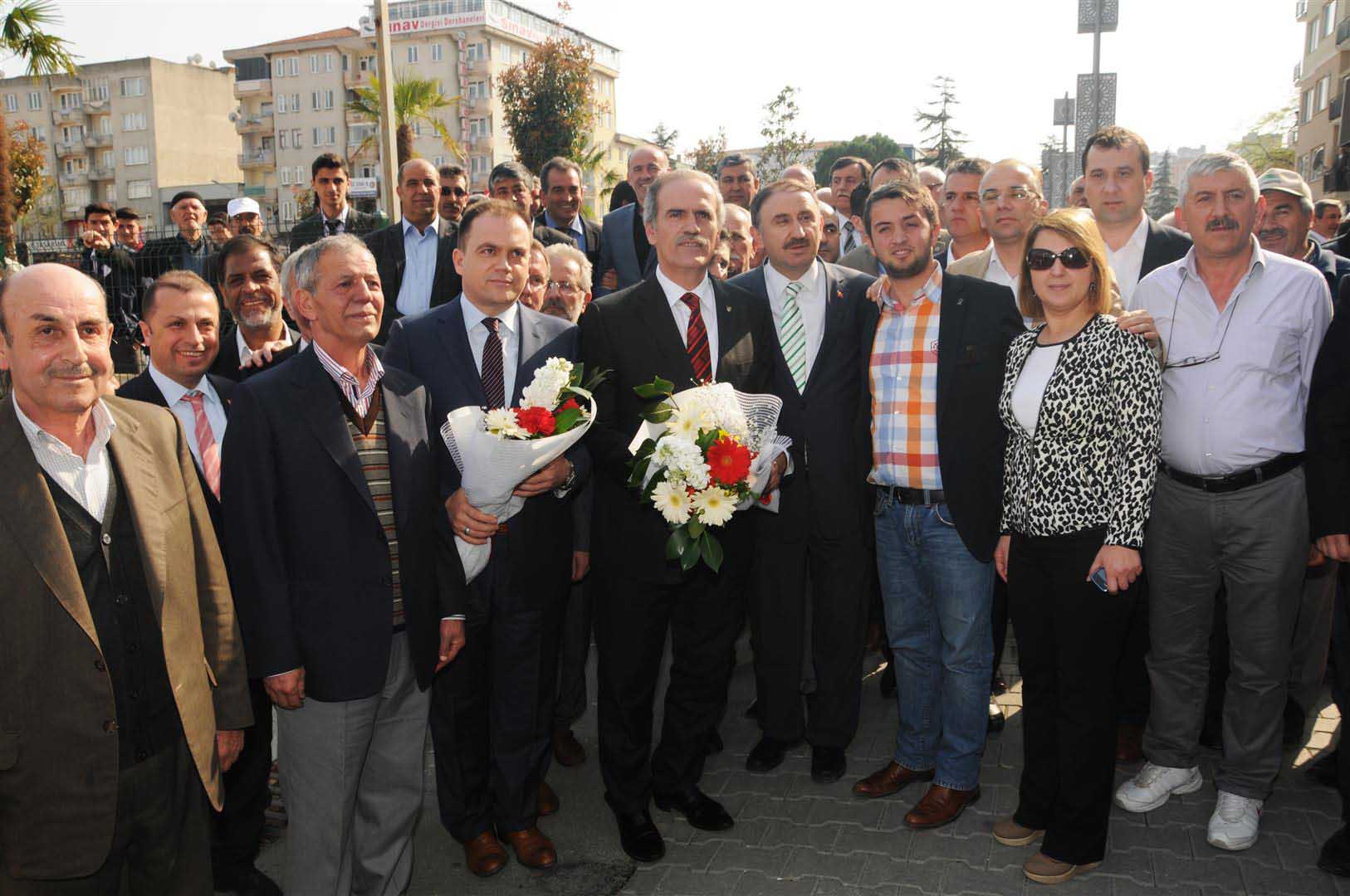 İki başkandan zafer turu 