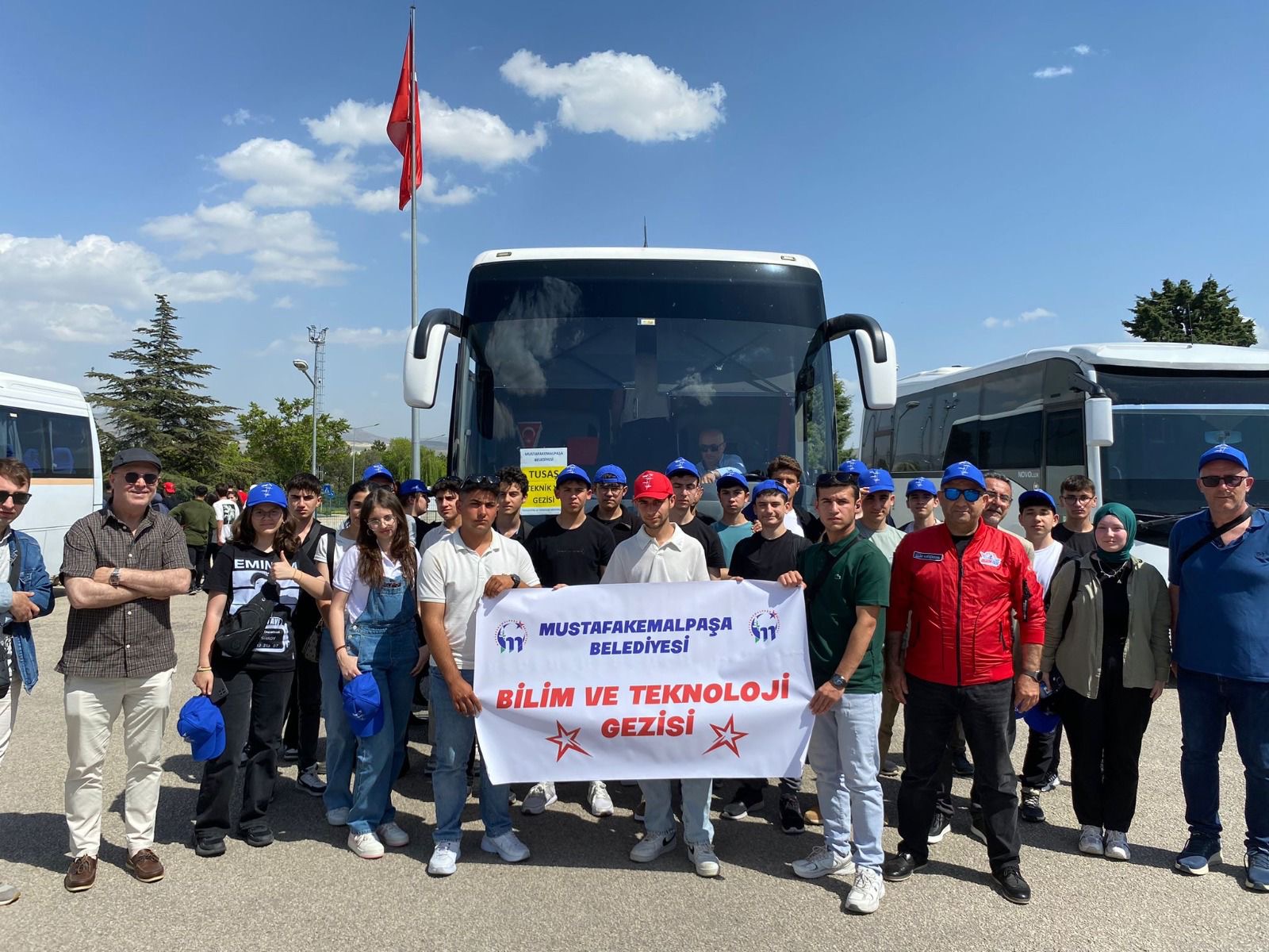 MUSTAFAKEMALPAŞA’LI GENÇLER ANKARA’DA