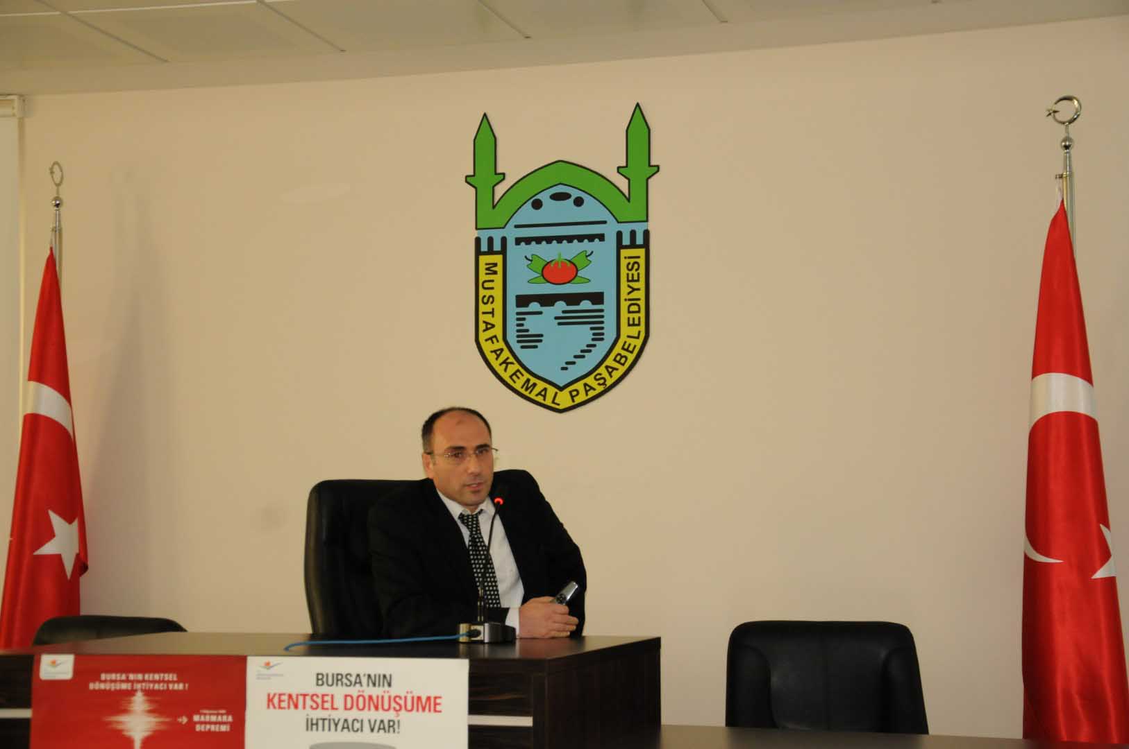 Kentsel dönüşüm masaya yatırıldı 