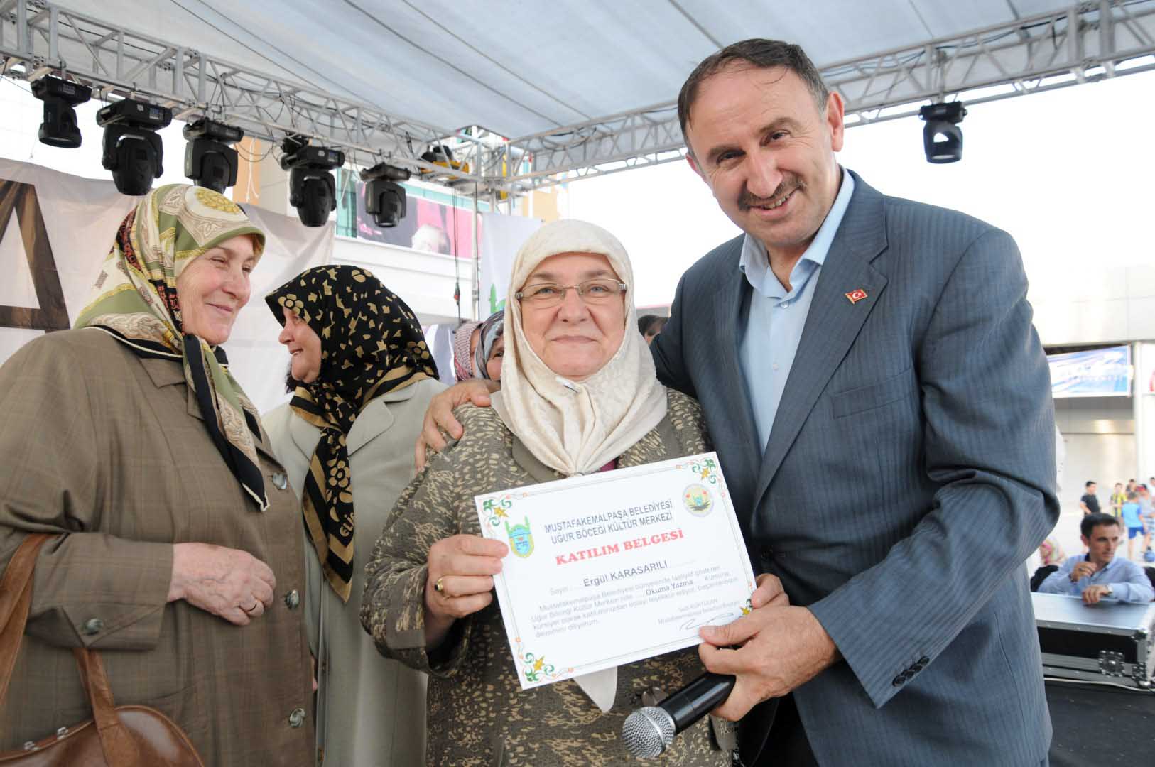 Uğur Böcekleri sertifikalarını aldı 