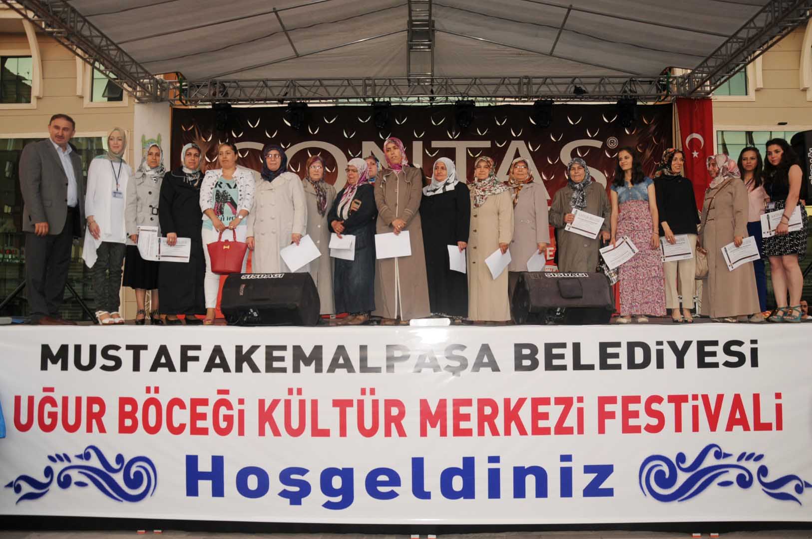 Uğur Böcekleri’nin sertifika sevinci