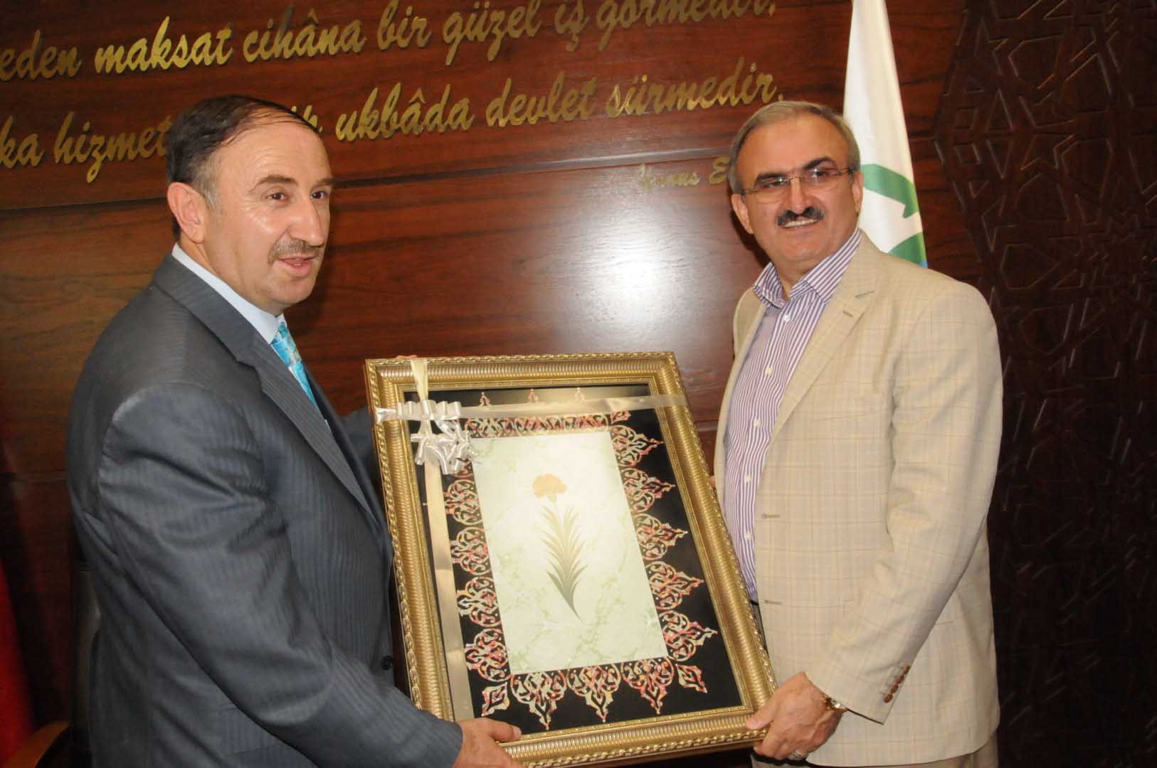 Vali Karaloğlu’ndan Mustafakemalpaşa’ya ziyaret 